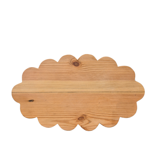 Baltic Pine Cheese Board | Scalloped, image