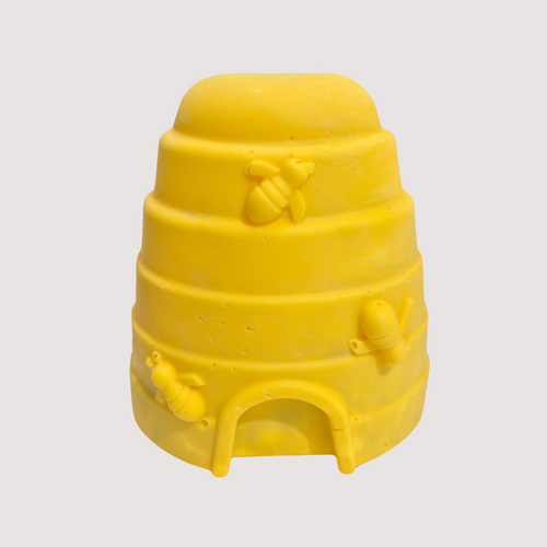 Beehive Smash Cake