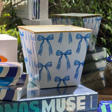 Large Amber Cachepot Candle | Hamptons Bow