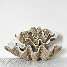 Polyresin Clam - Vintage Colour - CRAVE WARES